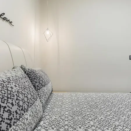Thess Old Town 1 Free Private Parking Of Stayinthess Thessaloniki Exterior photo